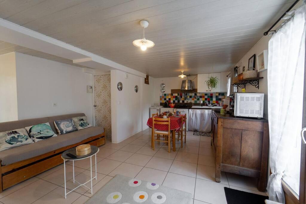 Flat Apartment ดูซาร์ ภายนอก รูปภาพ