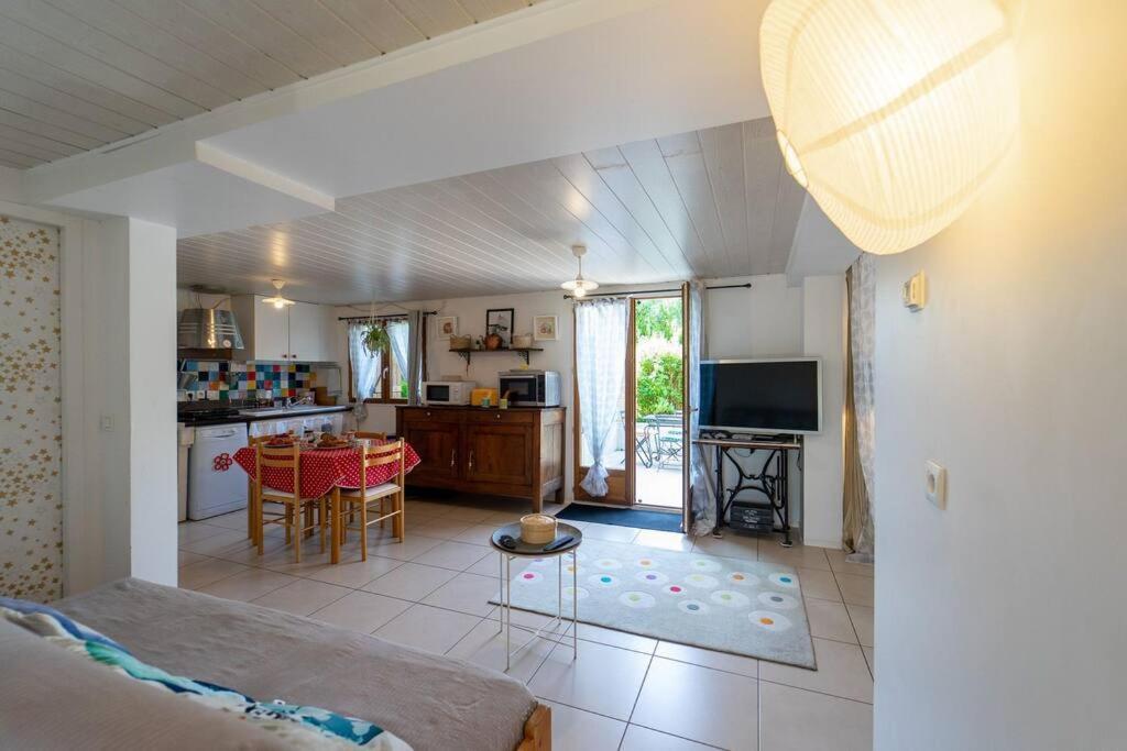 Flat Apartment ดูซาร์ ภายนอก รูปภาพ